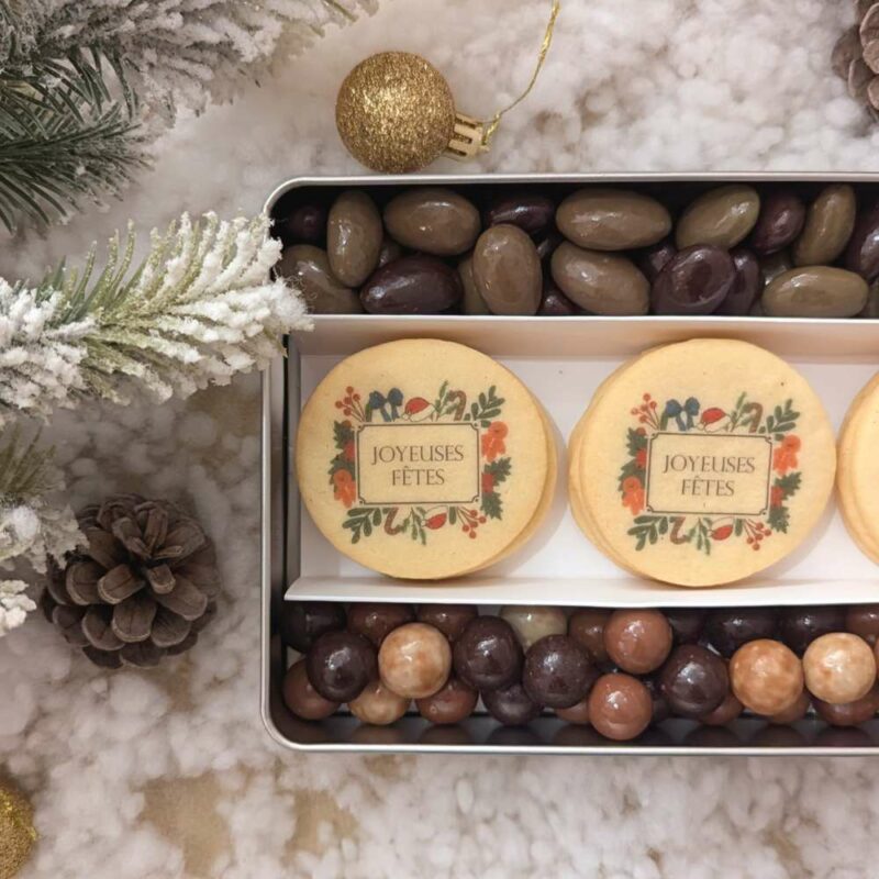 idée de cadeau personnalisés biscuits et chocolat noel Cadeau de Noël gourmand avec biscuits et chocolats