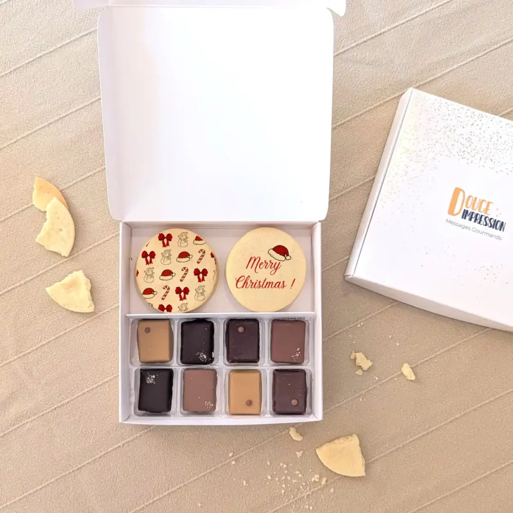 Coffret avec biscuits “Merry Christmas” et chocolats, alternative au panier gourmand de Noël.