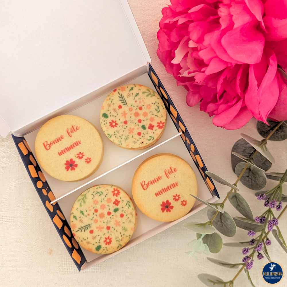 cadeau-fete-mere-biscuits-personnalisés coffret de 12 biscuits personnalisés pour la fete des mere
