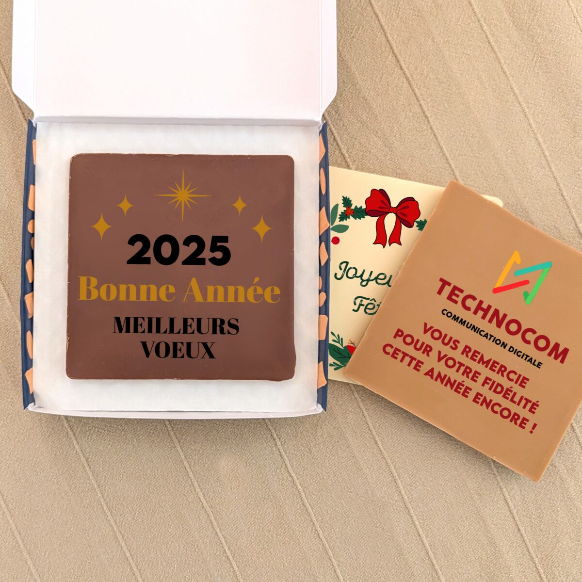 chocolat-entreprise-personnalisé Tablettes de chocolat personnalisées entreprise Noël