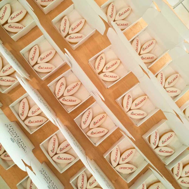 Boite de calissons personnalisés entreprise immobilier Coffret de calissons personnalisés pour cadeau client