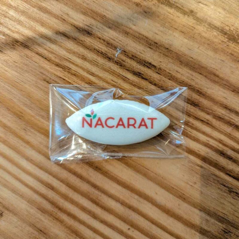 Calissons personnalisé logo Nacarat Calissons personnalisés avec logo d’une agence immobilière