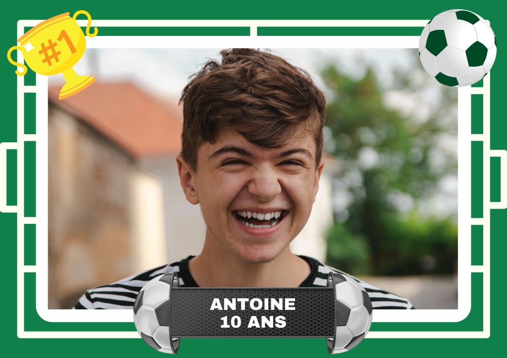 Décor en sucre terrain de football pour gâteau d’anniversaire