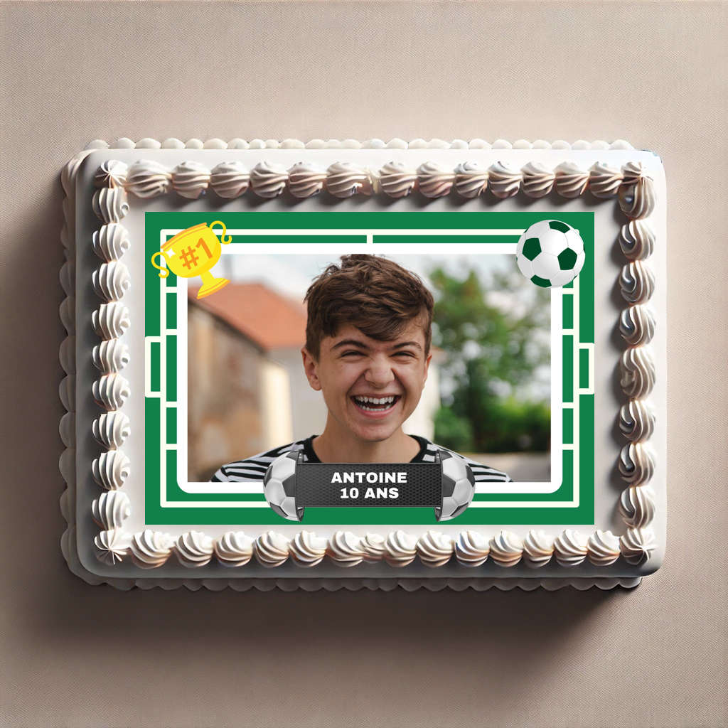 feuille de sucre theme foot avec photo Feuille comestible terrain de foot avec message pour gâteau