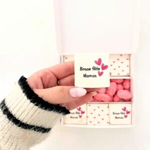 coffret maman gourmand pralines et chamallows