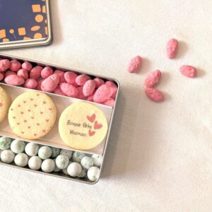 coffret cadeau maman été sablés et pralines