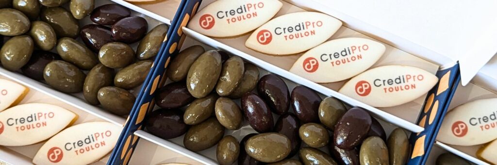Crédit pro - des douceurs personnalisées pour un cadeau d'entreprise original et unique
