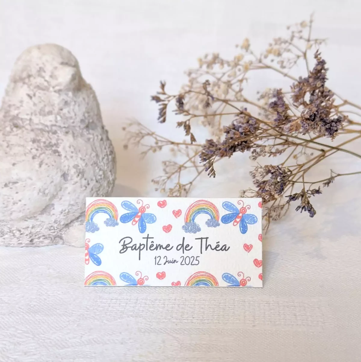 sachet dragées baptême avec arc-en-ciel personnalisé