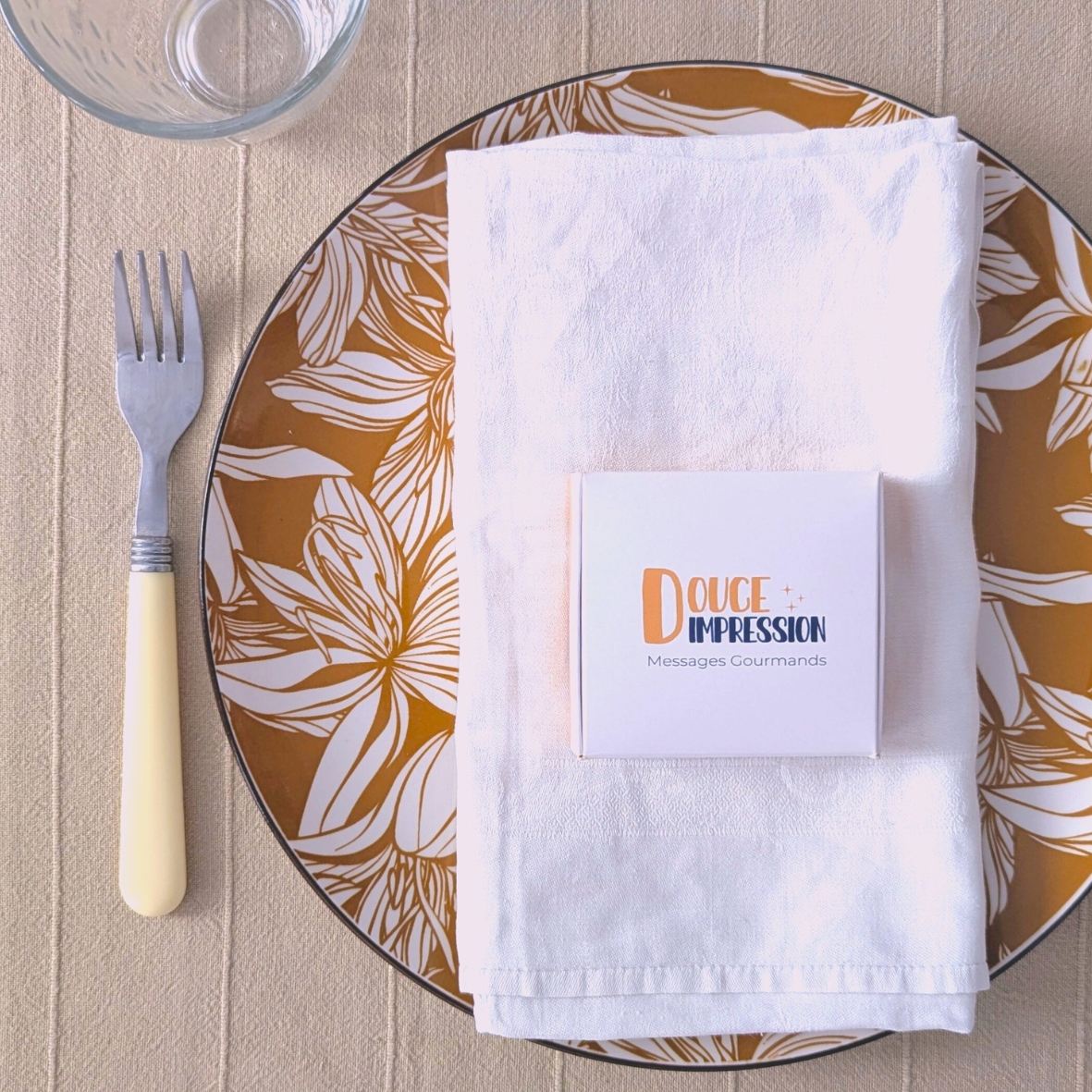 cadeau invité personnalisé petite boite