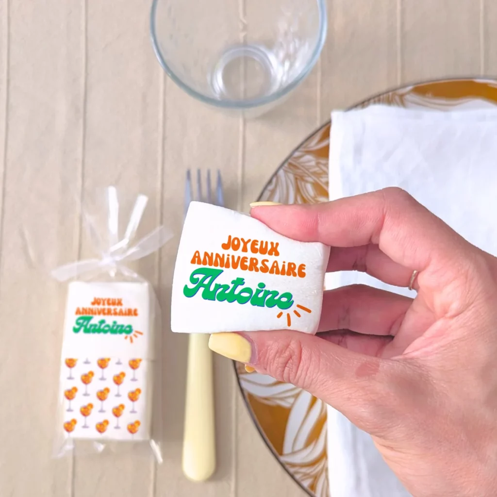 idée souvenir invités anniversaire guimauve personnalisée cadeau remerciement anniversaire